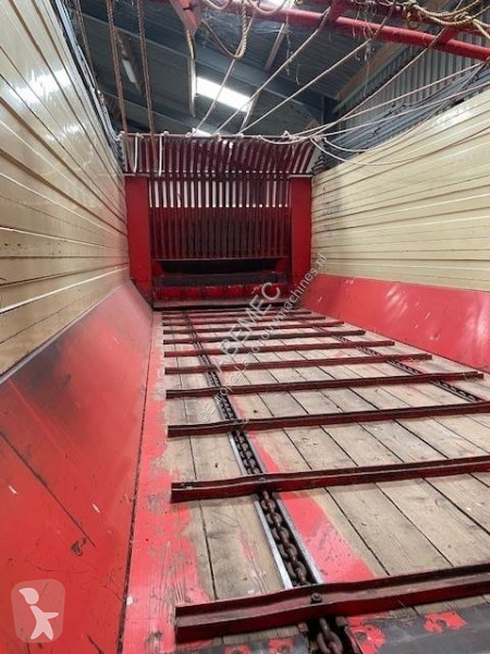 Landbouwaanhangers Strautmann LBF313 opraapwagen