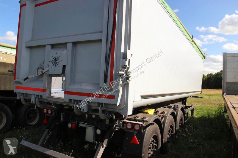 Lantbrukssläp   Schmitz Cargobull SKI 24 SL 9.6