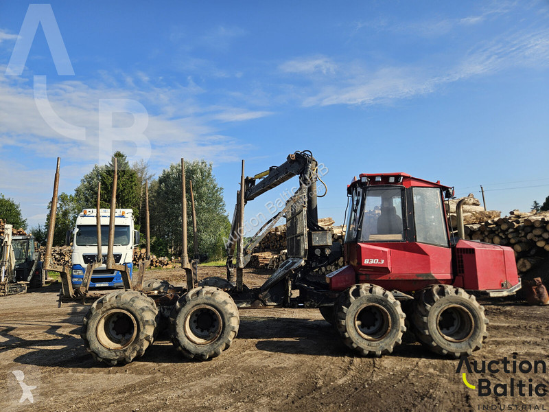 Remolque agrícola Komatsu 830
