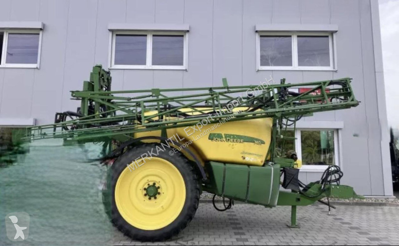 Reboque agrícola John Deere  740i