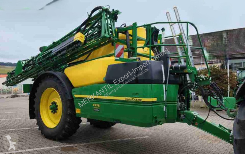 Reboque agrícola John Deere  R 975i