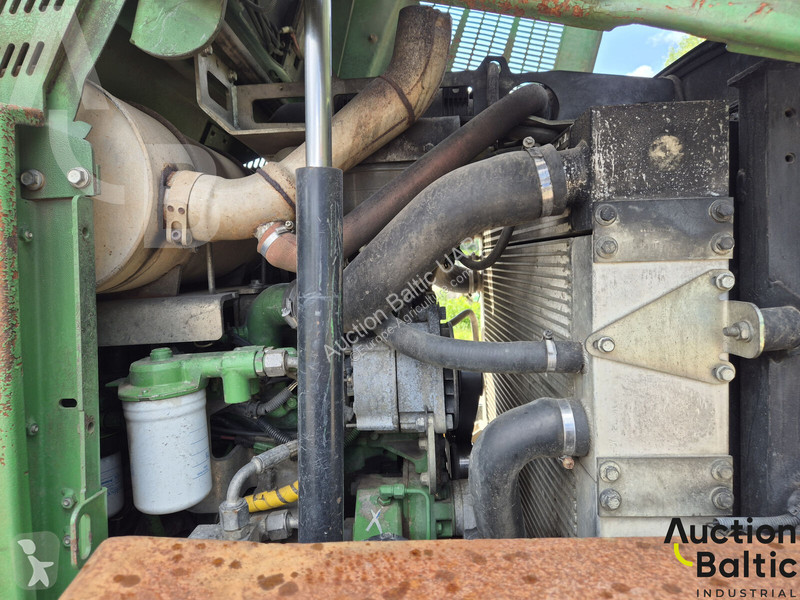 Remorcă agricolă John Deere 1010 E