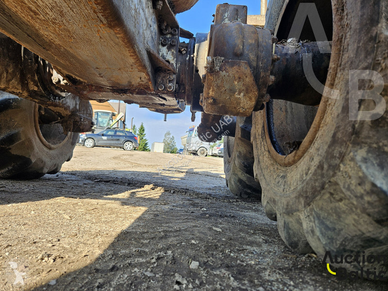 Remolque agrícola Komatsu 830