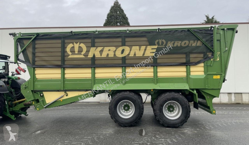 Remorcă agricolă Krone  TX 460