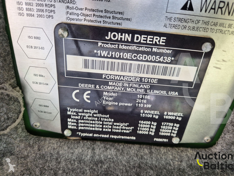 Remorcă agricolă John Deere 1010 E