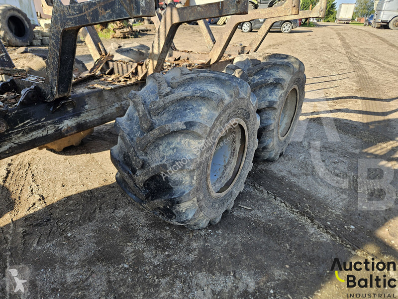 Remolque agrícola Komatsu 830