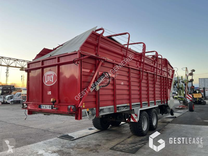 Lely  TIGO MR100 farming trailer