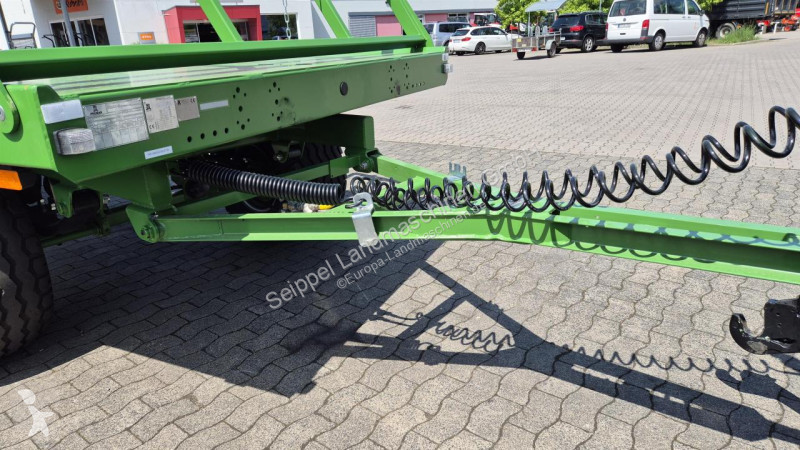 Lantbrukssläp Pronar  T 026 M PRONAR BALLENWAGEN