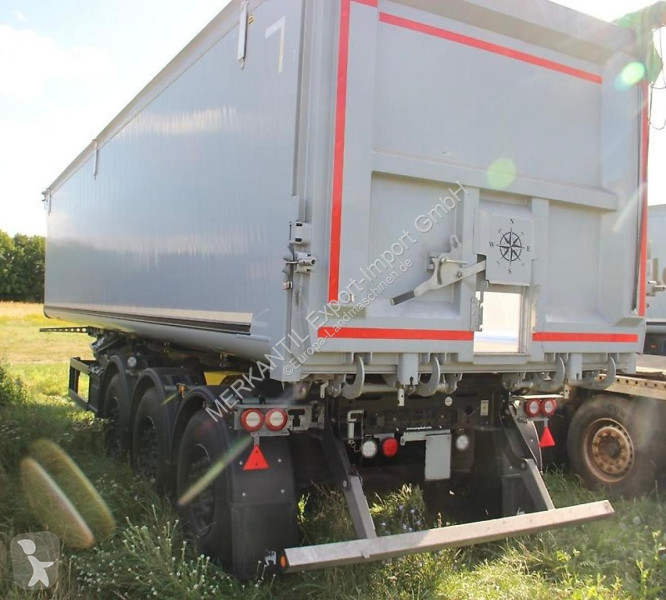 Lantbrukssläp   Schmitz Cargobull SKI 24 SL 9.6