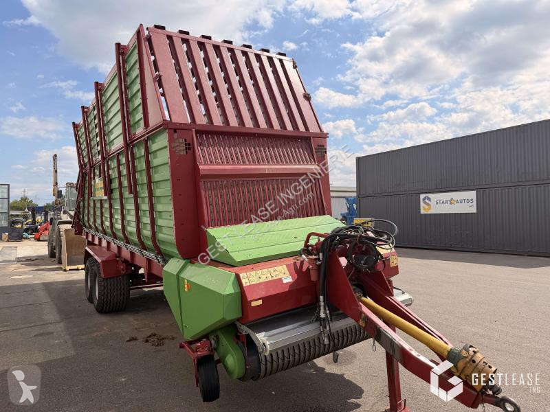 Strautmann  VITESSE E4701 farming trailer