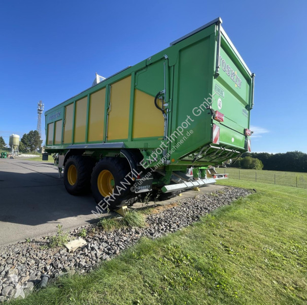 Przyczepa rolnicza Joskin  Dakkar 7600/33 D180