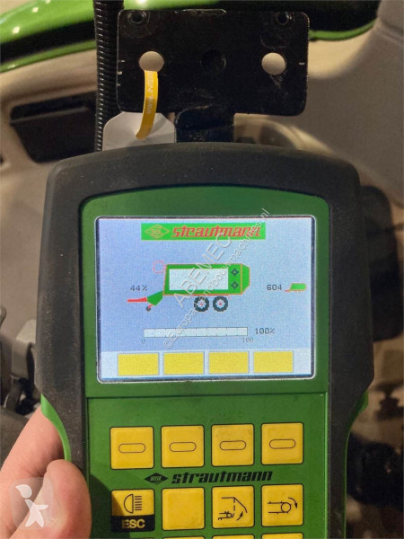 مقطورة زراعية Strautmann GIGA VITESSE 4002 DOCFS