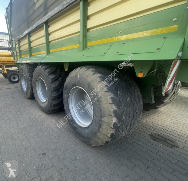 Remorque agricole Krone  TX 560