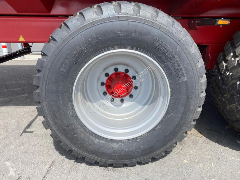 Krampe  BigBody 790 Carrier farming trailer