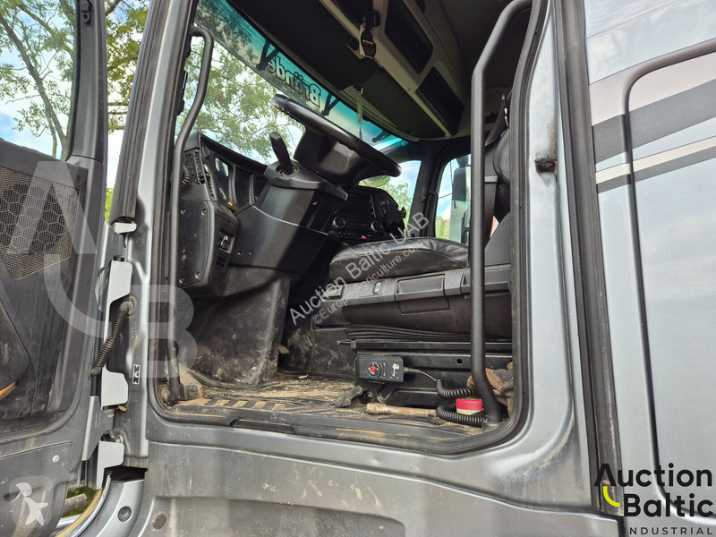 Przyczepa rolnicza Mercedes Arocs 1824 K