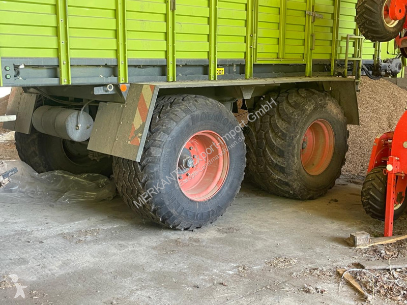 Reboque agrícola Claas  Quantum 5800 P