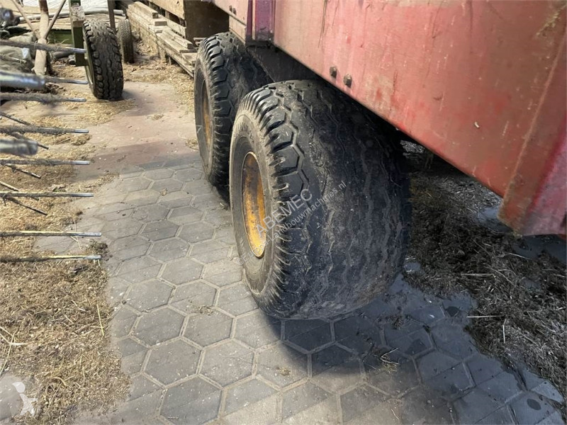 Landbouwaanhangers Taarup 1030