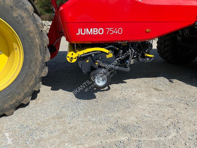 Poľnohospodársky náves Pöttinger  Jumbo 7540