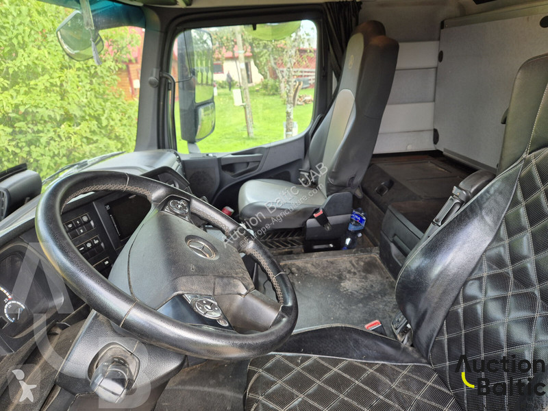 Przyczepa rolnicza Mercedes Arocs 1824 K