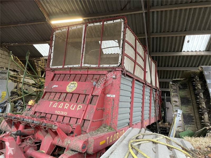 Landbouwaanhangers Taarup 1030