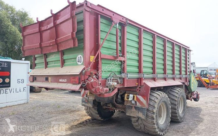 Remorcă agricolă Strautmann