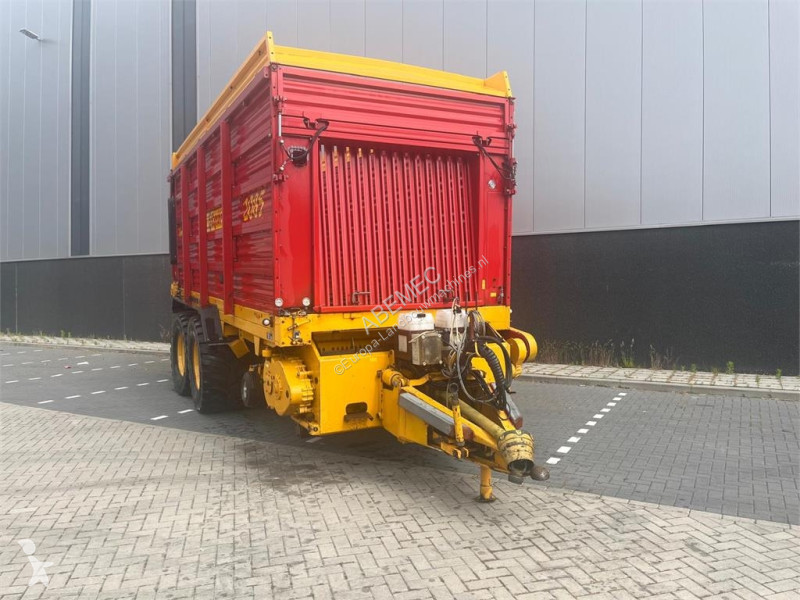 Reboque agrícola Schuitemaker Opraapwagen...