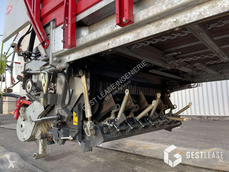 Lely  TIGO MR100 farming trailer