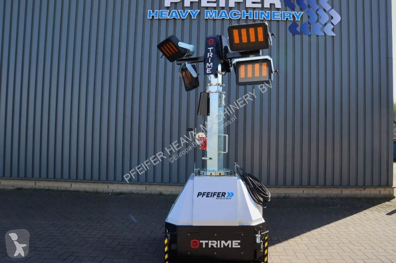 Entreprenørmaskiner X-Mast 4 × 320W Valid...