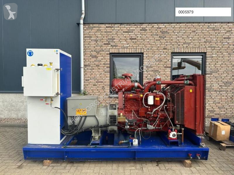 Entreprenørmaskiner Iveco 8361 SRI 26.07 A550...