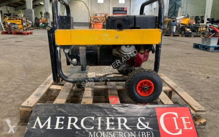 SDMO generator construction