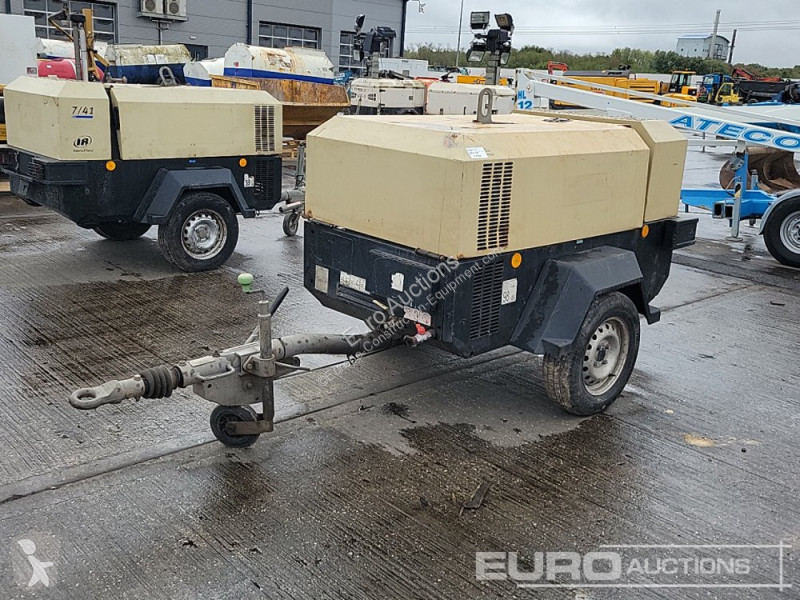 Stavební vybavení Doosan 7/41 125CFM