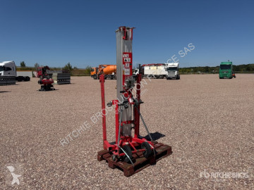 Masă elevatoare Genie
