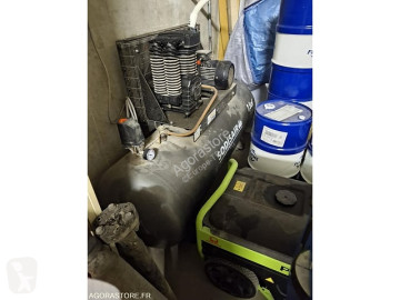 Compressor construction