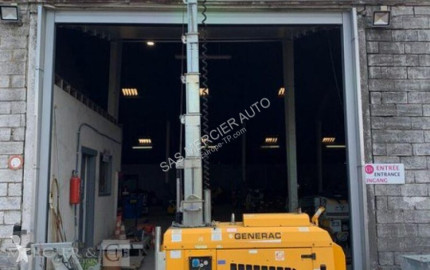 Tour d'éclairage Generac