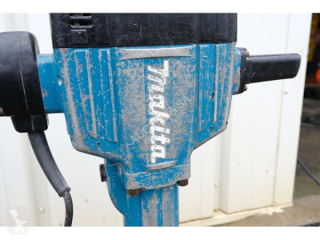 مطرقة تضريب Makita