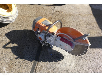 آلة لمواقع البناء منشار أرضي Stihl