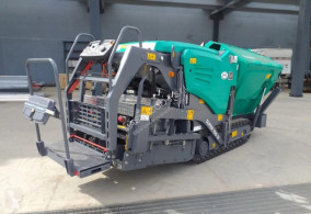 Asphalt paving equipment
