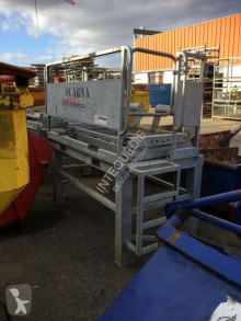 Matériel de chantier coffrage Intequedis PODIUM DE LAVAGE Galvanisé POUR BENNE A BÉTON