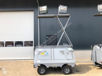 Material de obra Kubota Kohler Portable Floodlight NF2D Kohler Portable Floodlight NF2D 7 kW light generatorset torre de iluminación usado