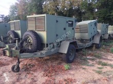 Entreprenørmaskiner SDMO motorgenerator brugt