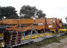 Material de obra Matériel Caterpillar Caterpillar 320 ramię do koparki