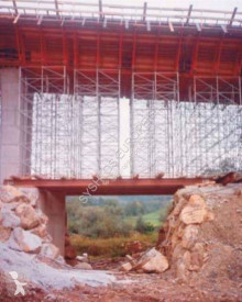 Material de obra estructura CIMBRA REFORZADA