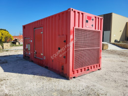SDMO R800C 700 KVA (For Parts Only) construction used generator