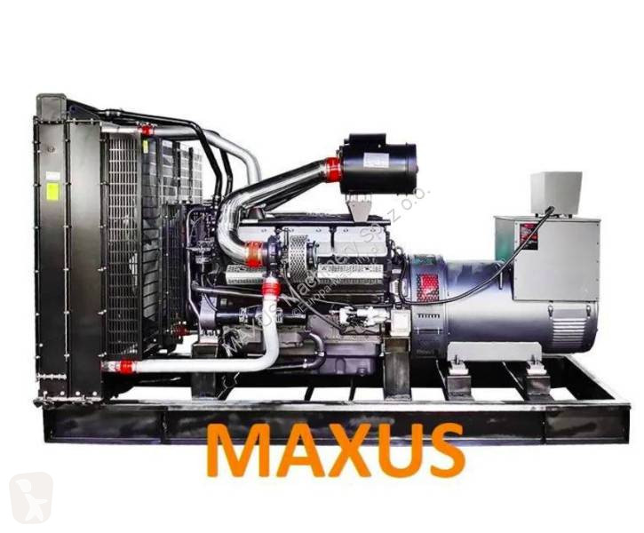 Material de obra Caterpillar MAXUS Ricardo 750...