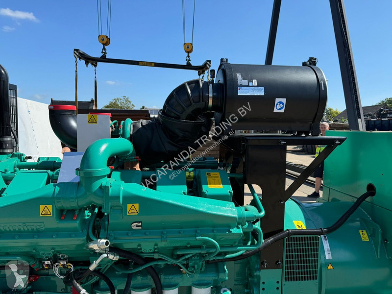 Material de obra Cummins C1100 1100 KVA...