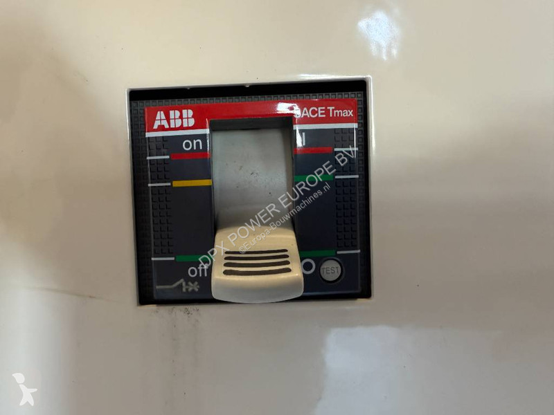 آلة لمواقع البناء FG Wilson PRO115-4 - 115 kVA...