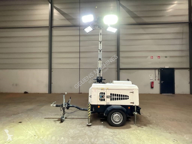 آلة لمواقع البناء  Towerlight VT 1