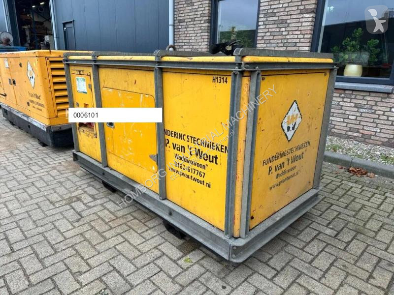 Materiaal voor de bouw Himoinsa Iveco Stamford...