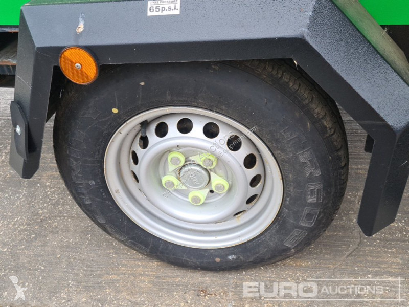 Materiaal voor de bouw  X SOLAR