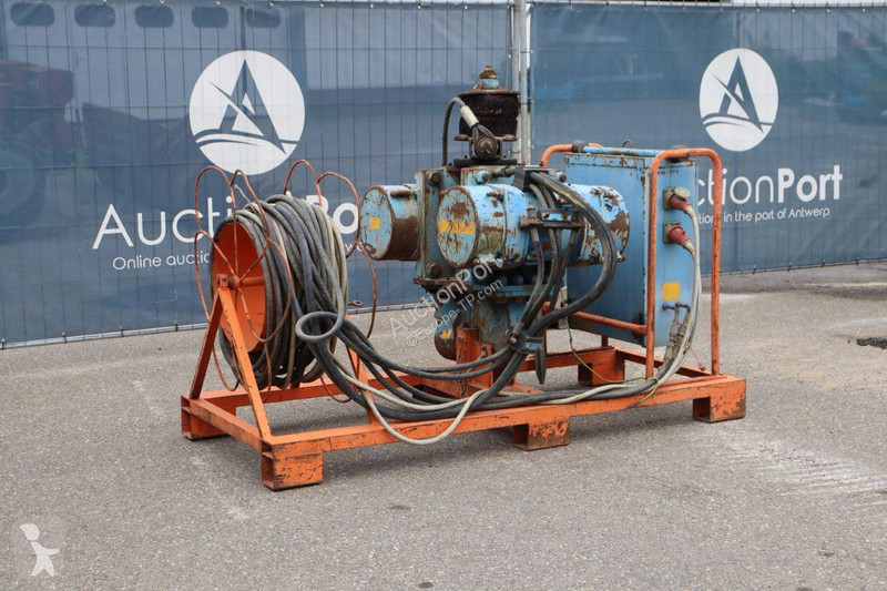 Materiaal voor de bouw  ELOTRAC 15